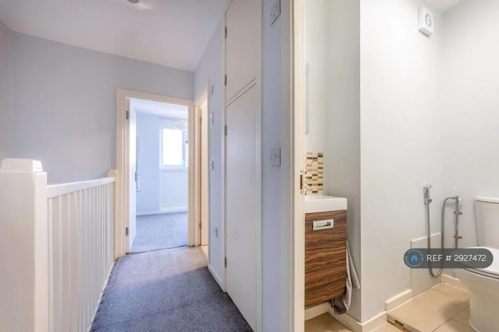 3 bedroom maisonette for rent