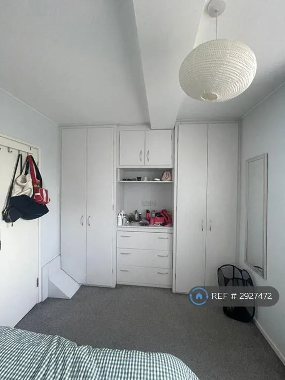 3 bedroom maisonette for rent