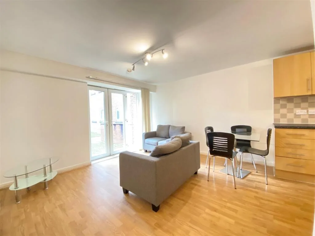 1 bedroom apartment for rent
