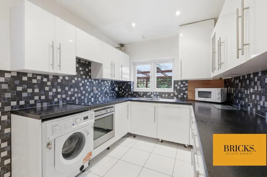 2 bedroom terraced house for rent