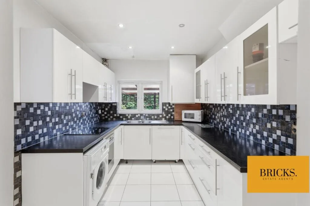 2 bedroom terraced house for rent