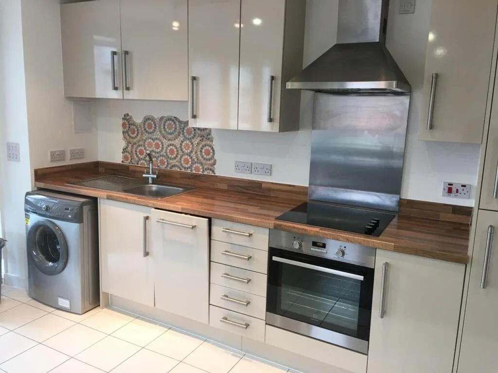 3 bedroom apartment for rent