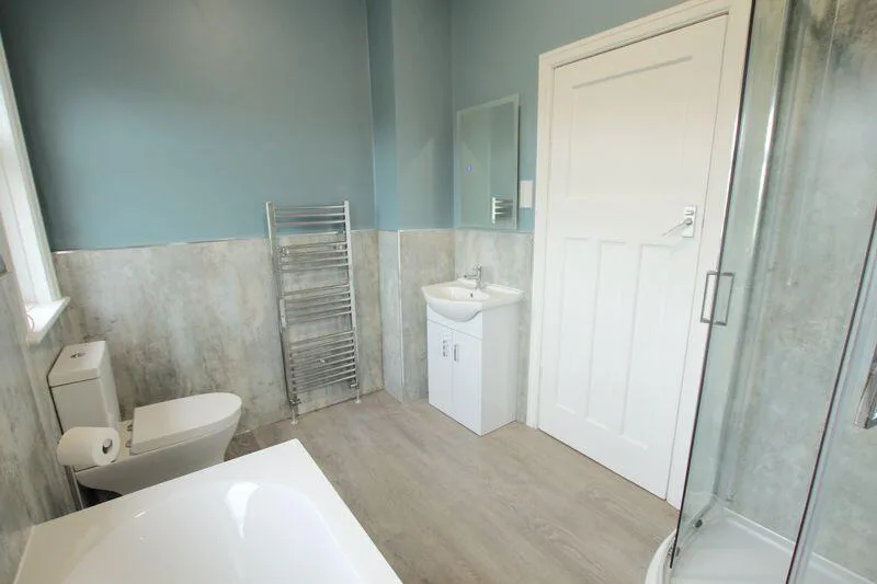 4 bedroom terraced house for rent