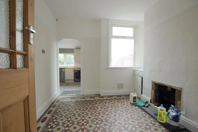 4 bedroom terraced house for rent