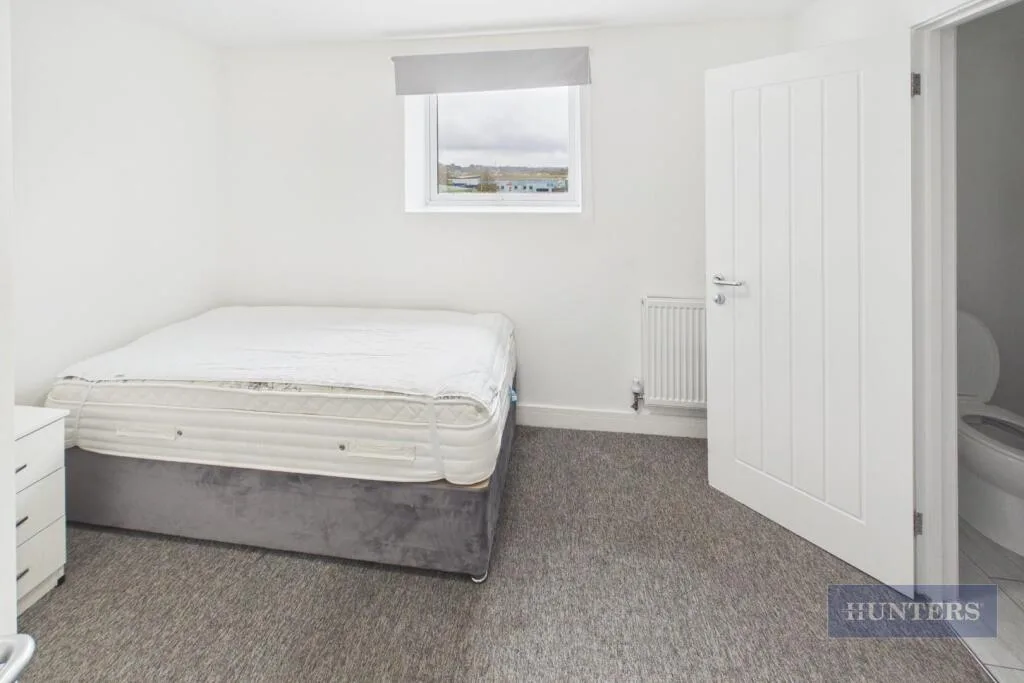 1 bedroom house share for rent