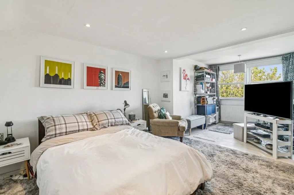 2 bedroom flat for rent