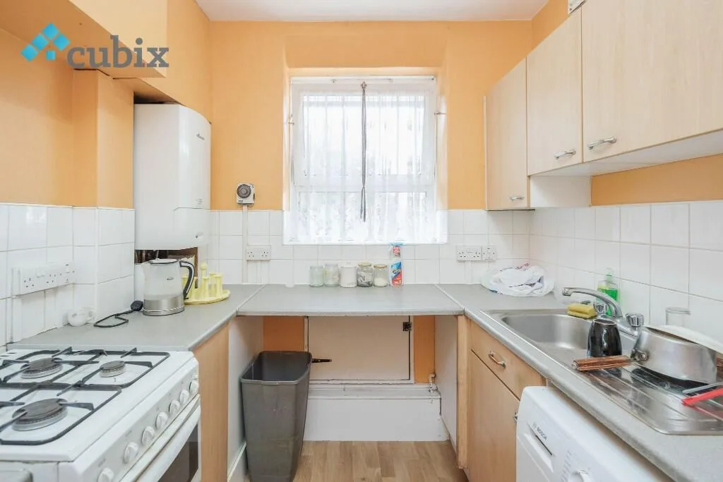 4 bedroom flat for rent