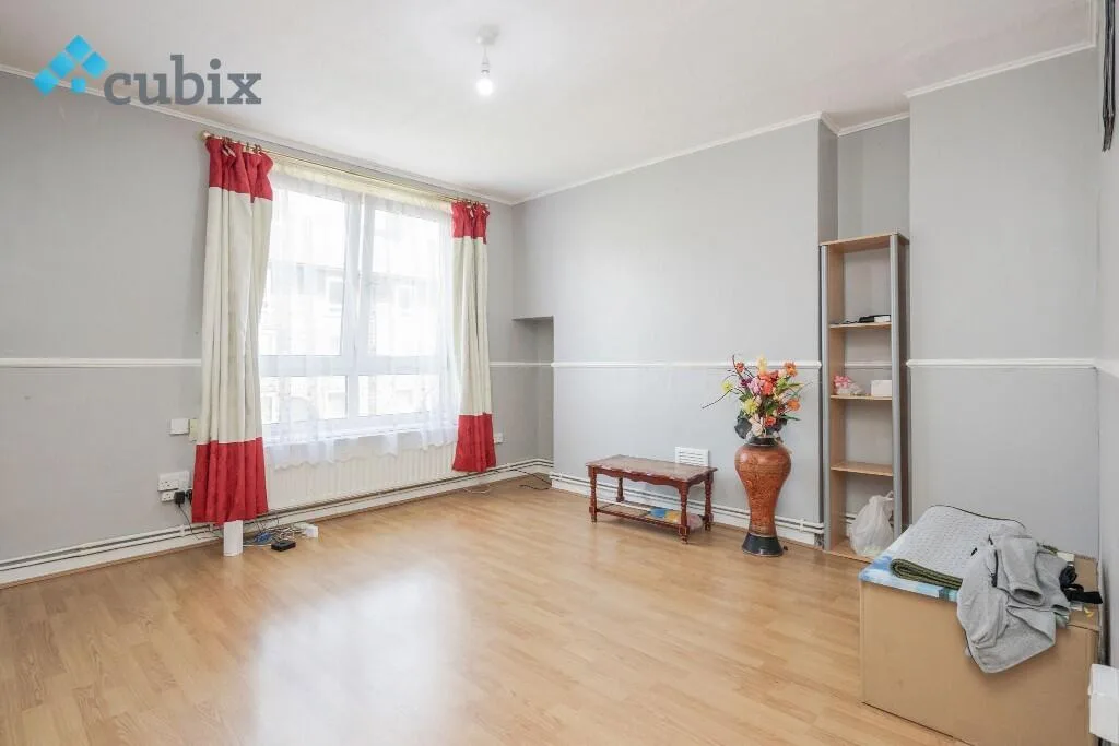 4 bedroom flat for rent