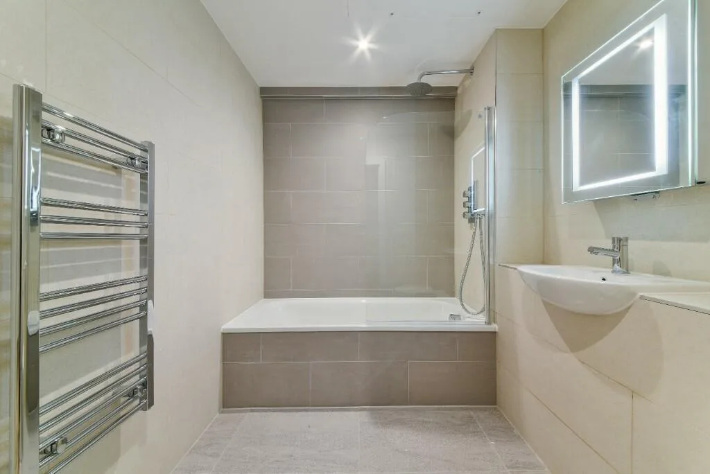 2 bedroom duplex for rent