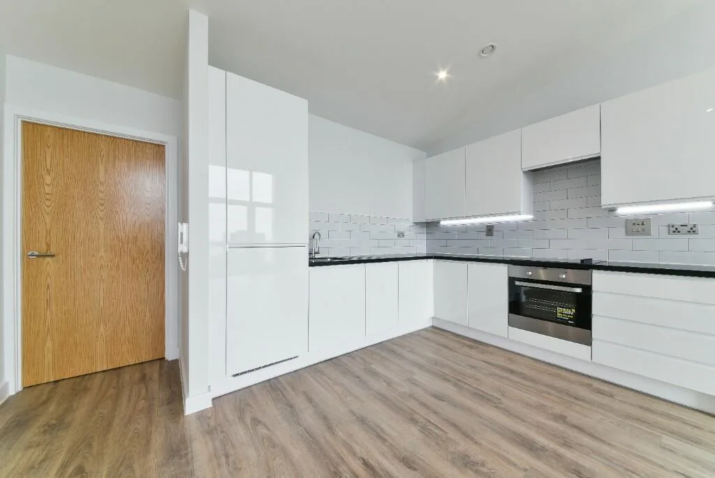 2 bedroom duplex for rent