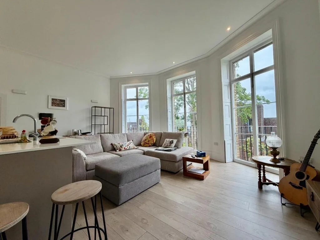 2 bedroom flat for rent