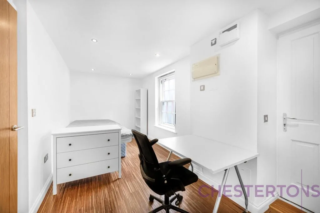 4 bedroom terraced house for rent