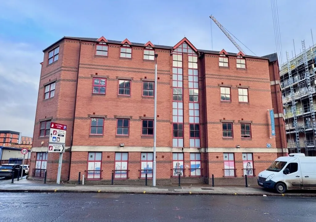 Studio flat for rent