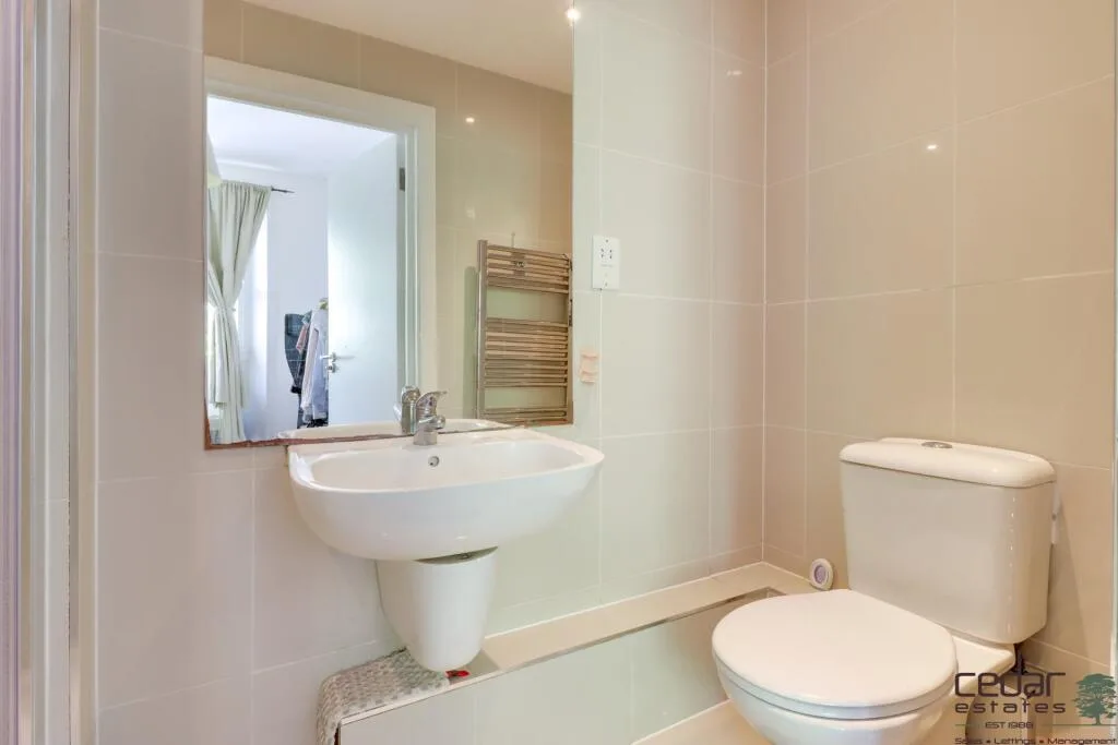 3 bedroom flat for rent