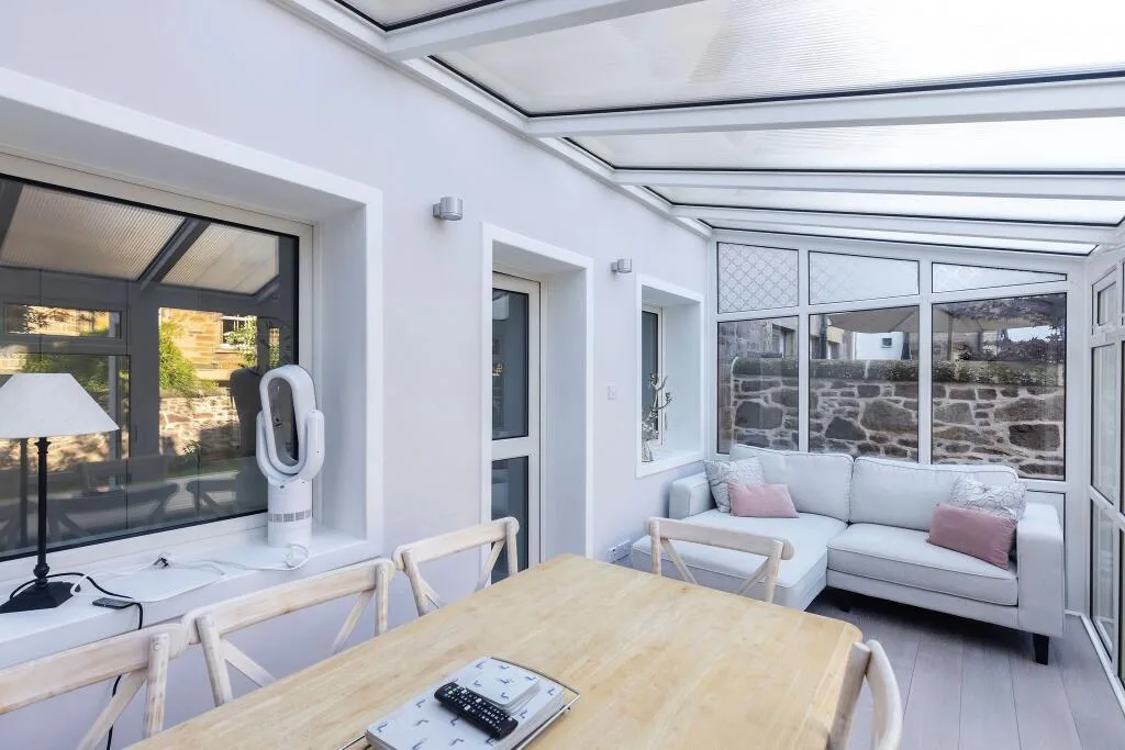 2 bedroom ground floor maisonette for rent