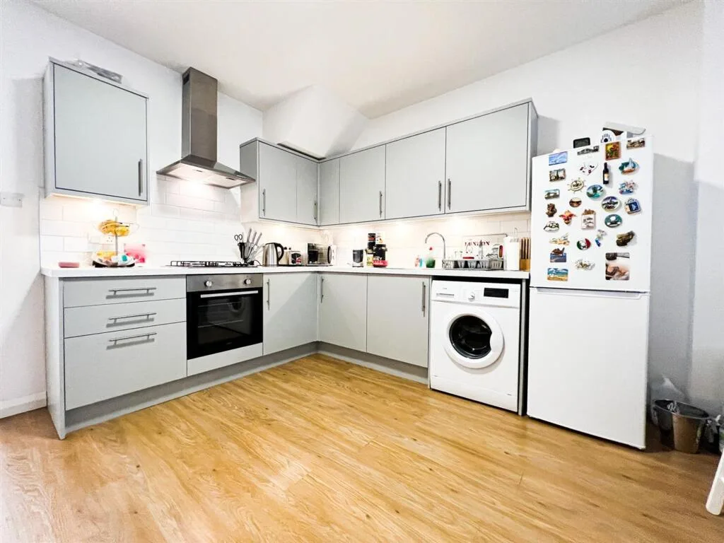 1 bedroom ground floor flat for rent