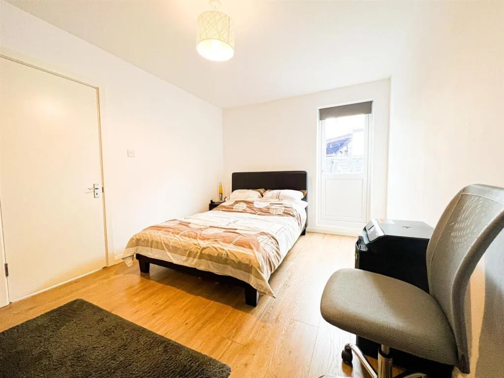 1 bedroom ground floor flat for rent