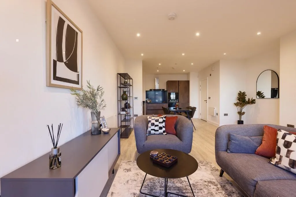 2 bedroom town house for rent