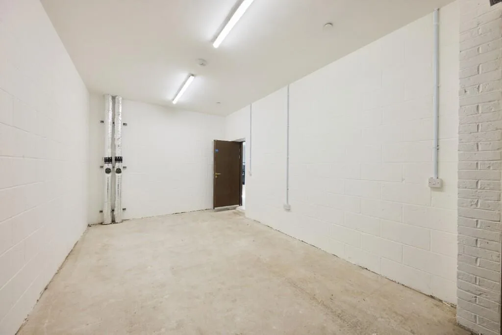 2 bedroom town house for rent
