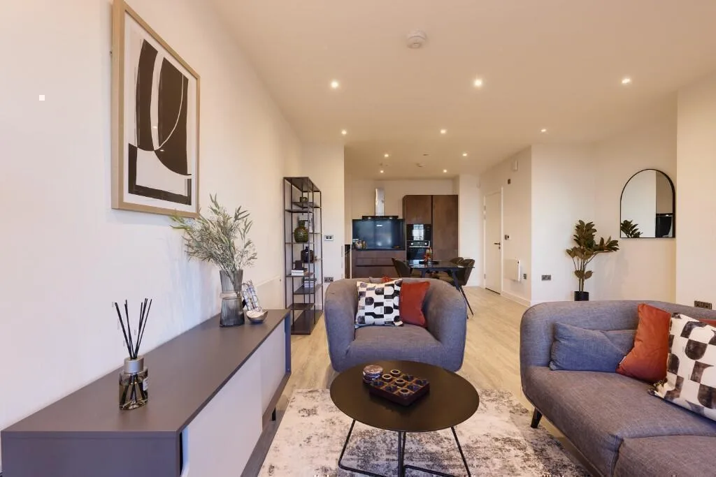 2 bedroom town house for rent