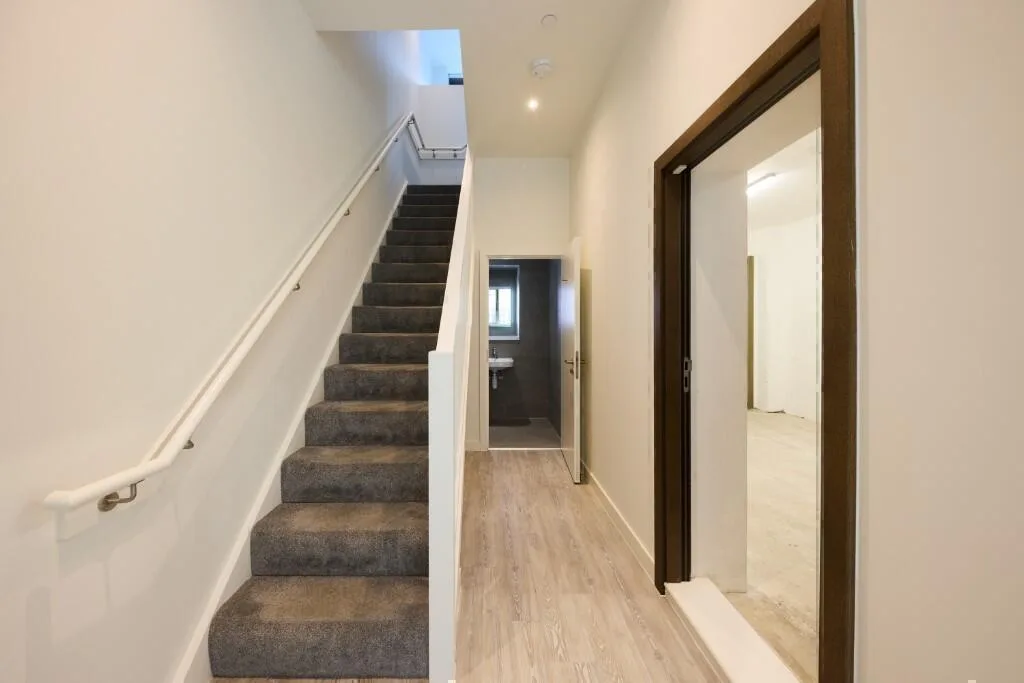 2 bedroom town house for rent