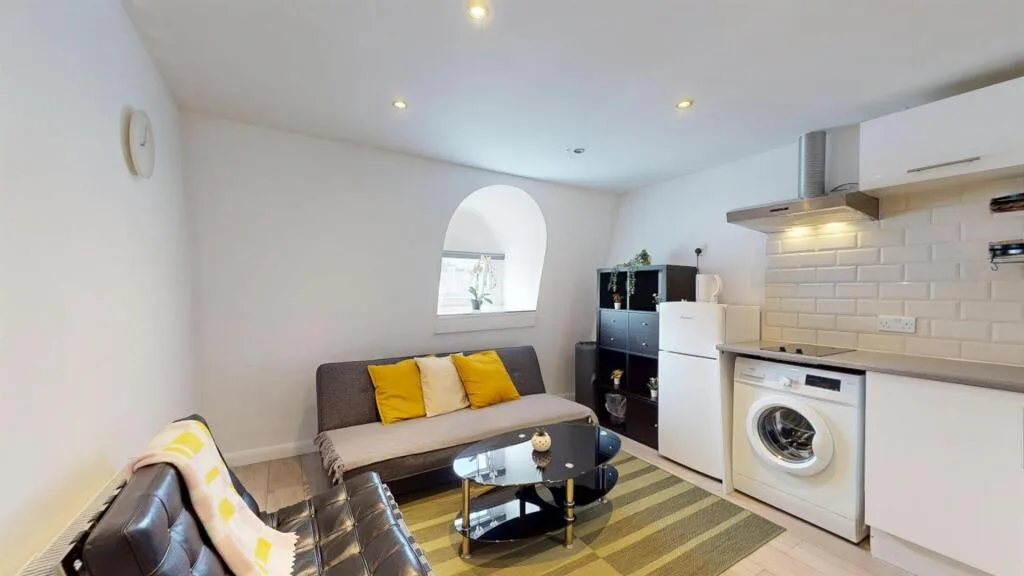 1 bedroom flat for rent