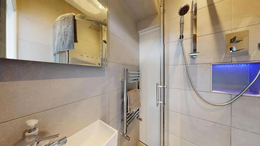 4 bedroom flat for rent