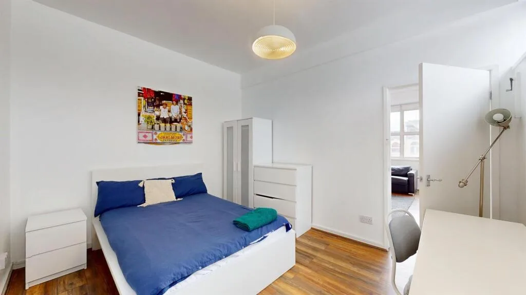 4 bedroom flat for rent
