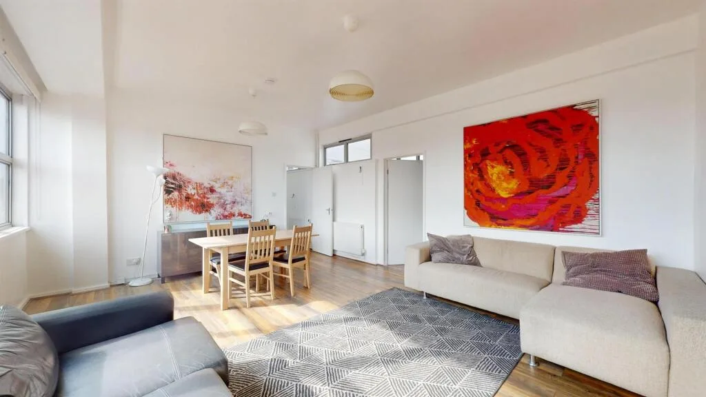 4 bedroom flat for rent