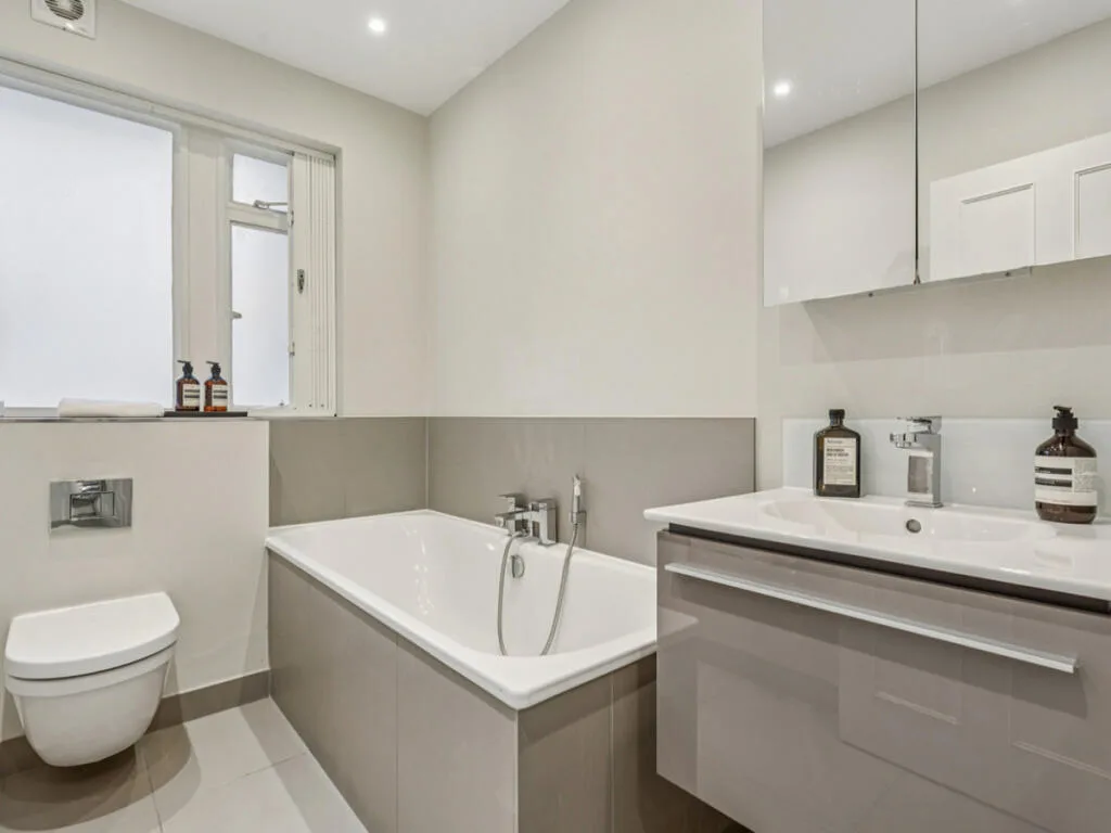 3 bedroom apartment for rent