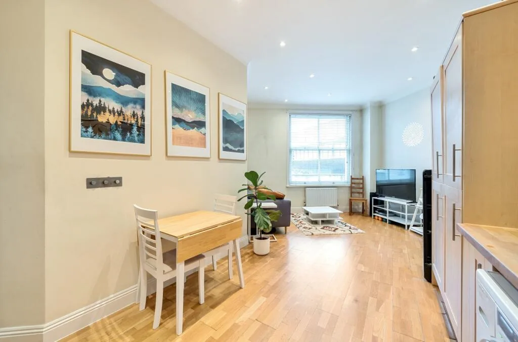 1 bedroom flat for rent