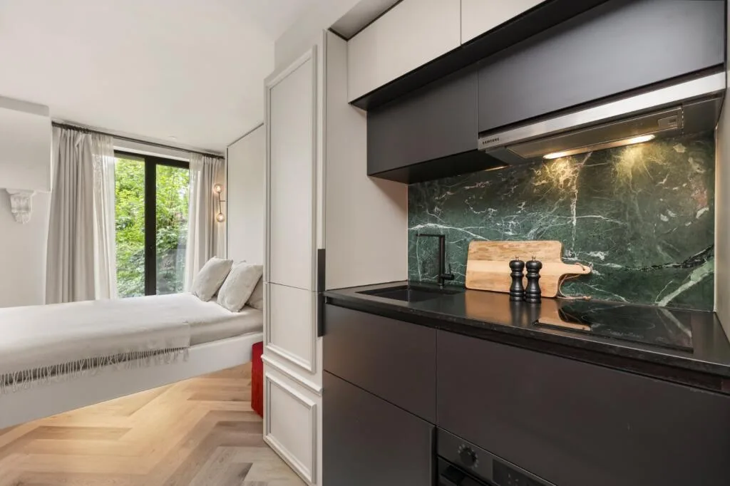 Studio flat for rent