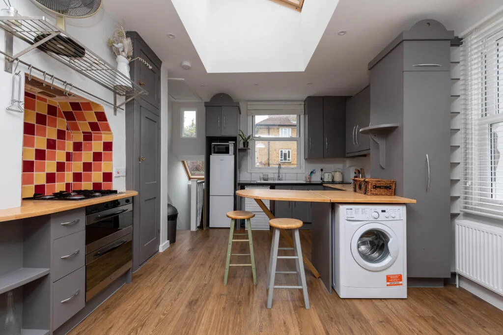 1 bedroom apartment for rent