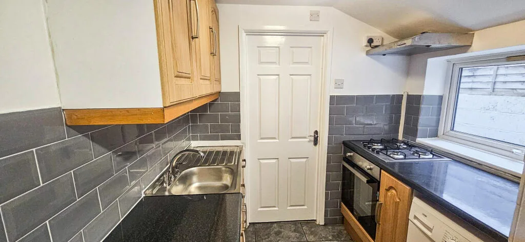 2 bedroom terraced house for rent