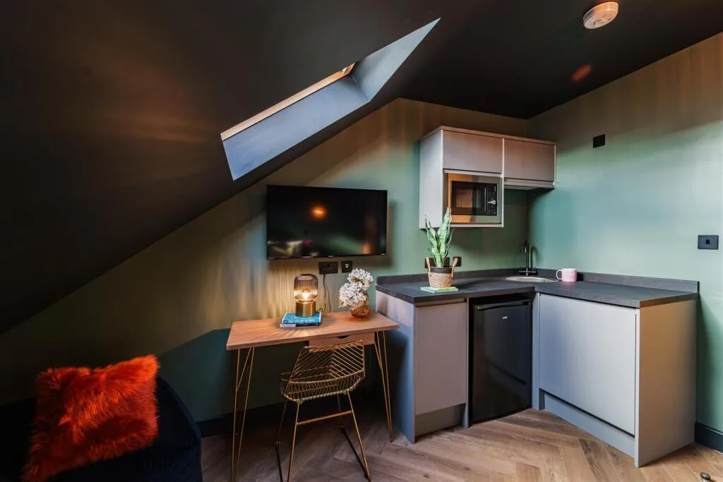 1 bedroom house share for rent