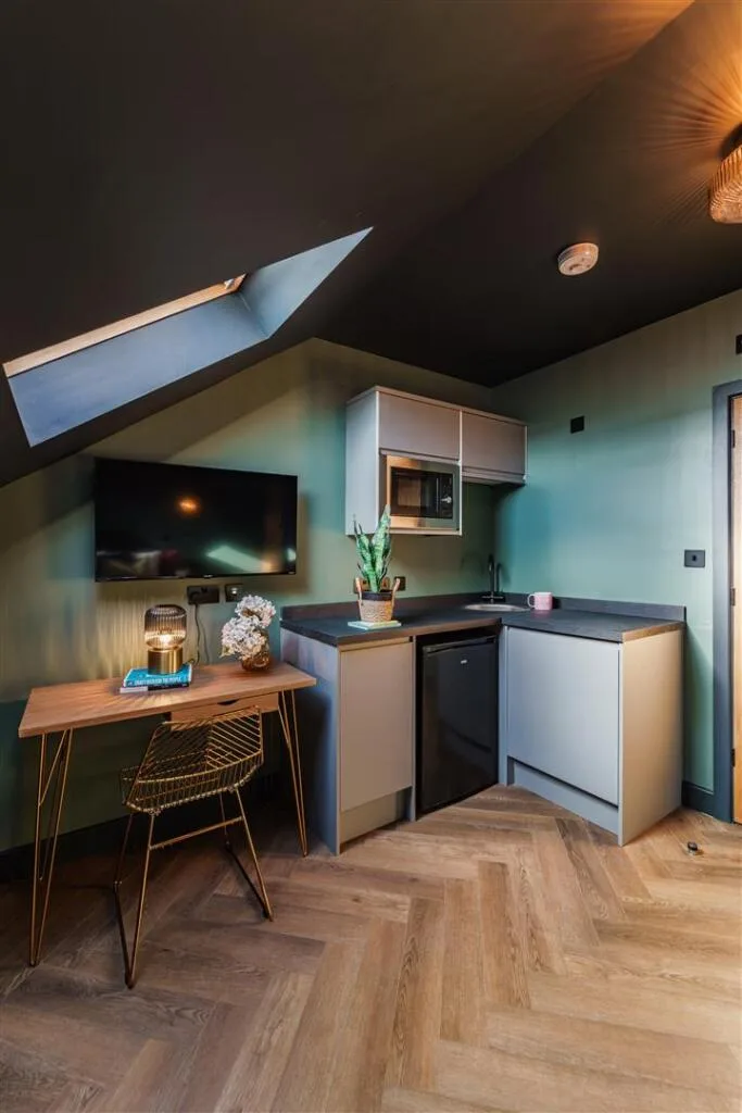 1 bedroom house share for rent
