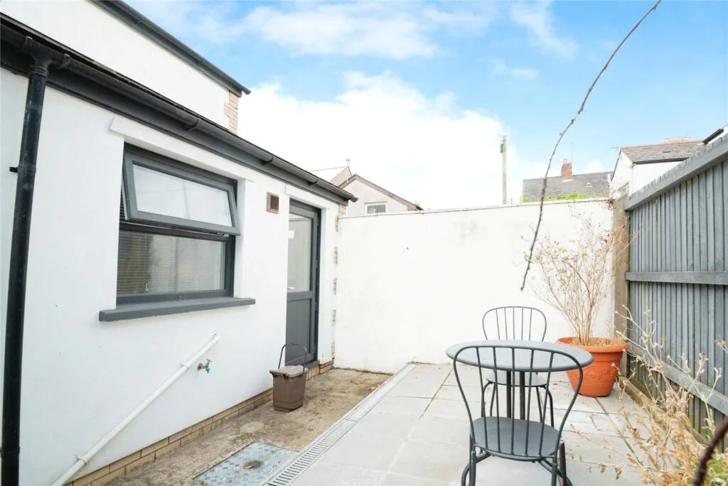 1 bedroom terraced house for rent