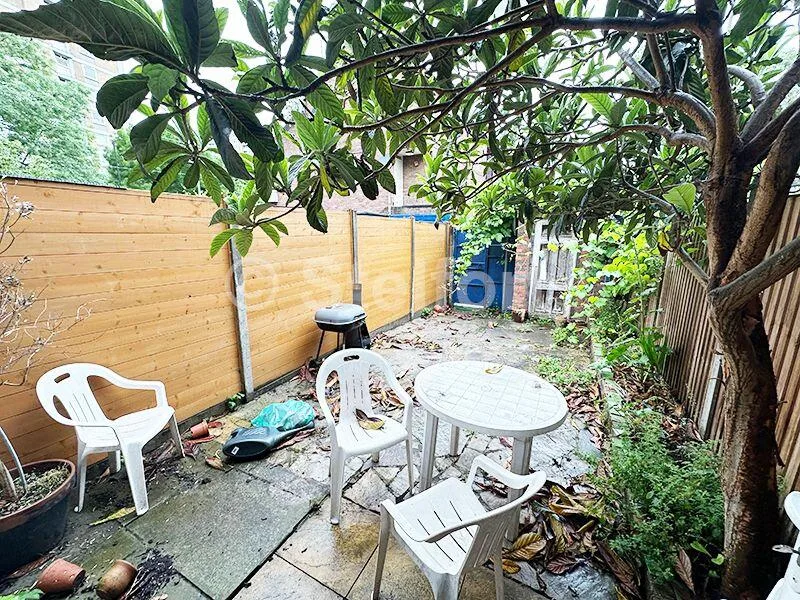 4 bedroom terraced house for rent