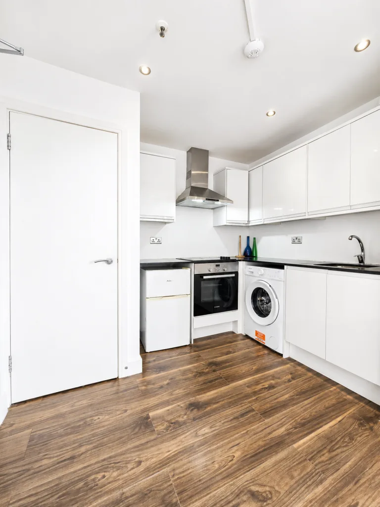 Studio flat for rent