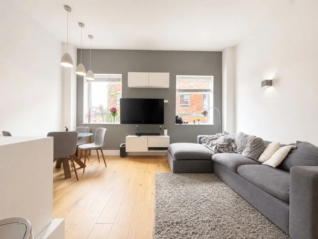 2 bedroom apartment for rent