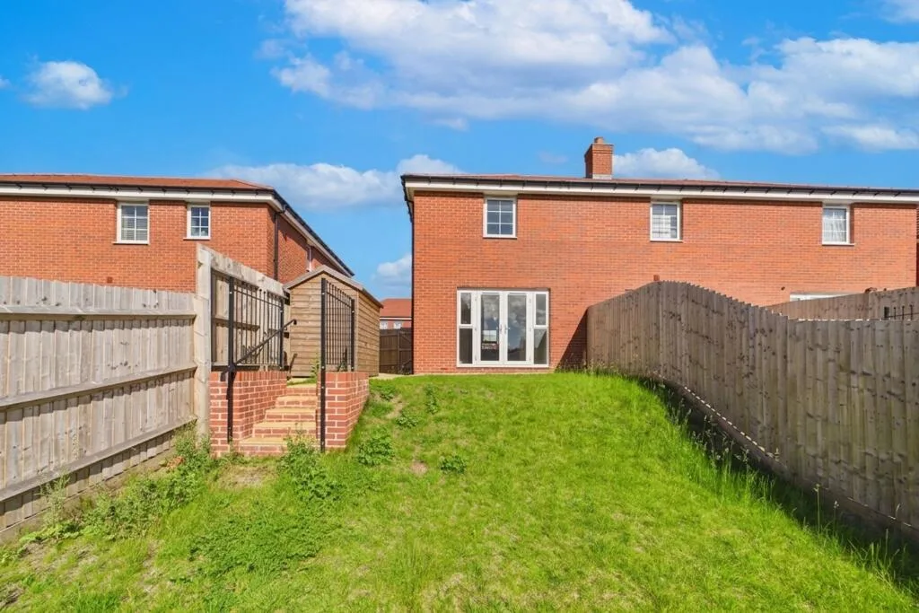 2 bedroom house for rent