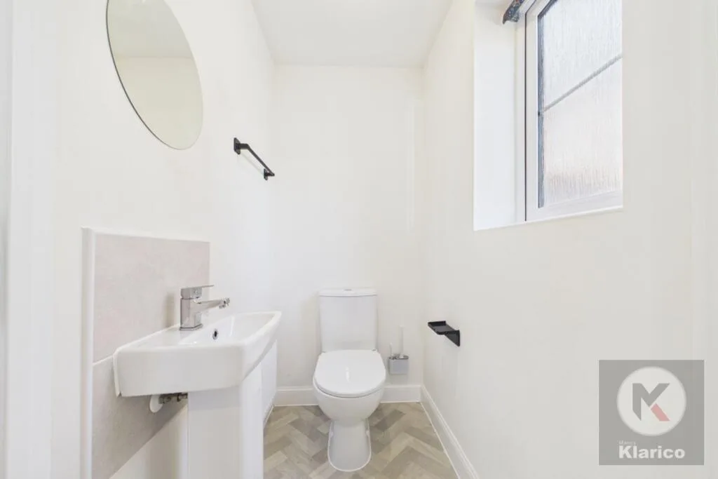 2 bedroom house for rent