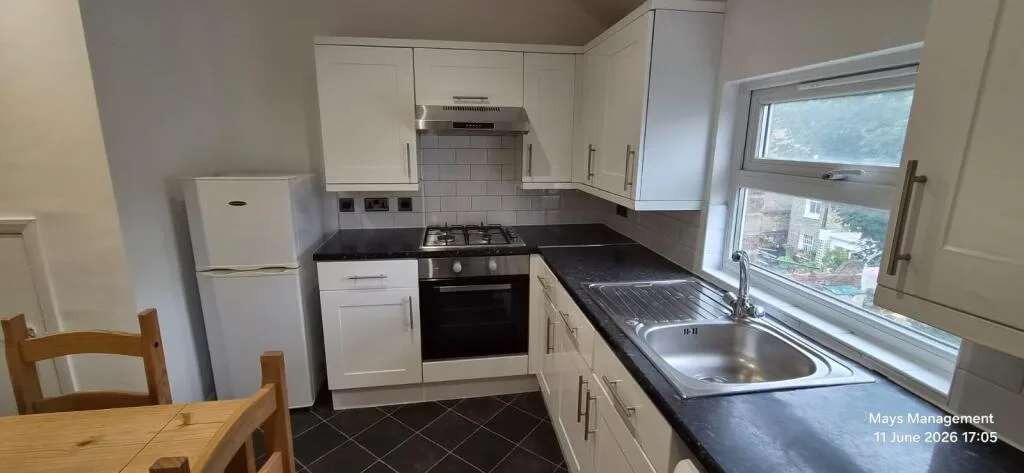 2 bedroom house for rent