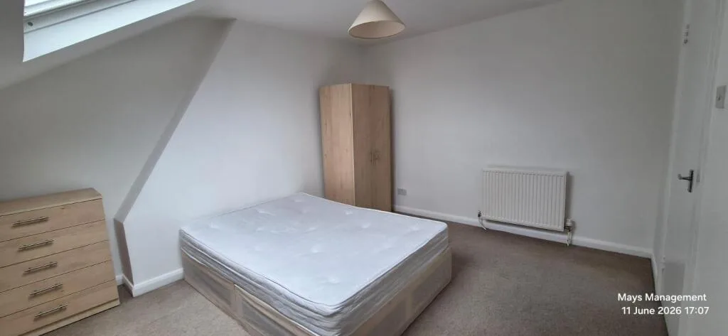 2 bedroom house for rent