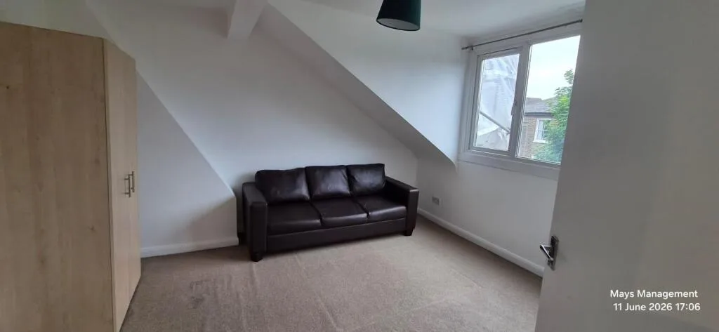 2 bedroom house for rent