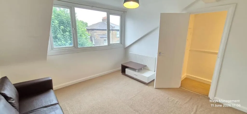 2 bedroom house for rent