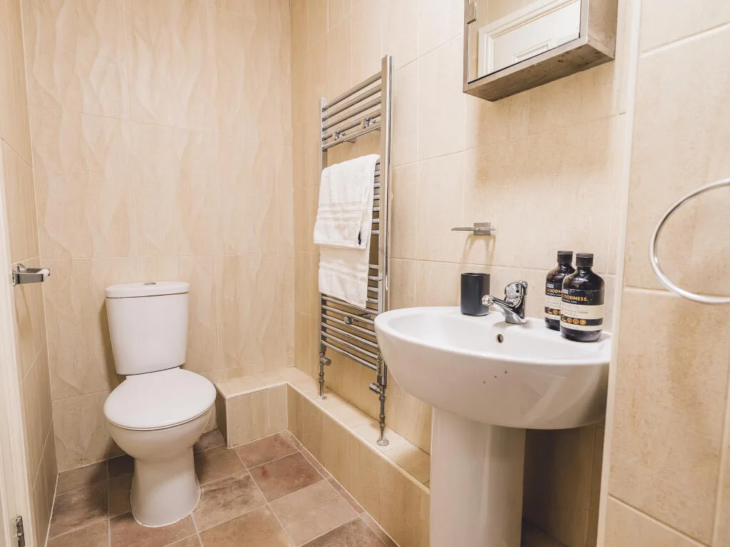2 bedroom apartment for rent