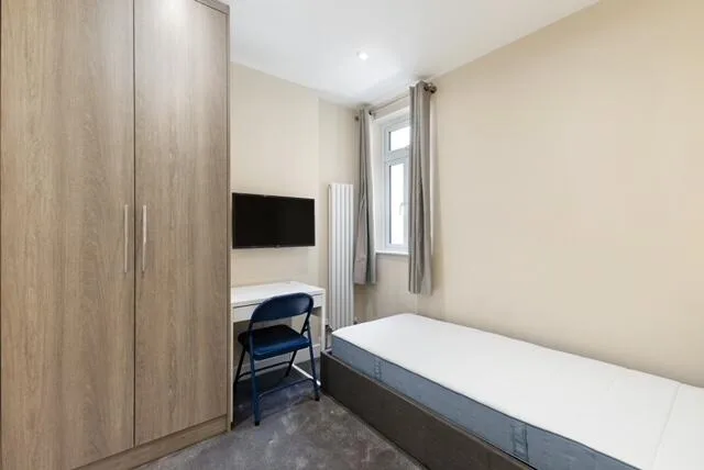 Studio flat for rent