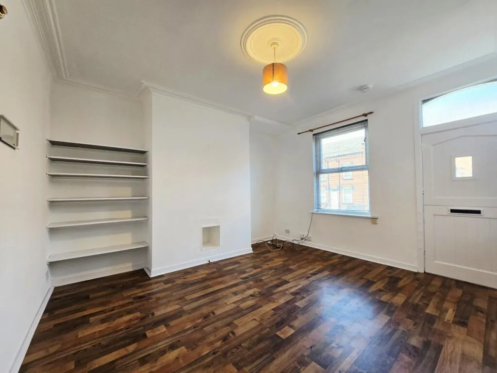 2 bedroom terraced house for rent