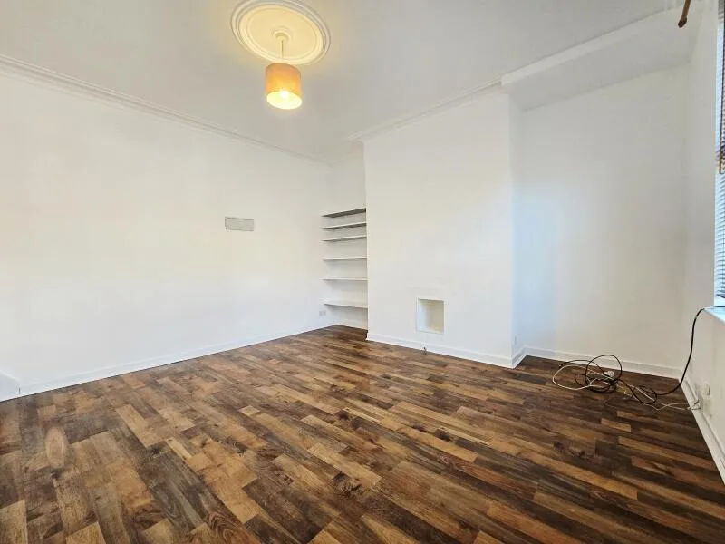 2 bedroom terraced house for rent